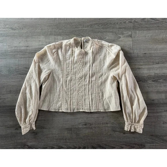 Zara Cropped Blouse NWOT Ecru Size Small Crochet Lace Boho Cottagecore Romantic - Picture 2 of 7